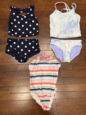 GAP Girls Swimsuits Lot of 3 - Size Small (6-7) One-Piece & Bikini Set Bundle